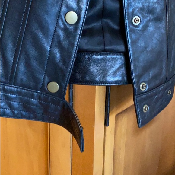 Butter soft black leather jacket - S - Picture 5 of 11